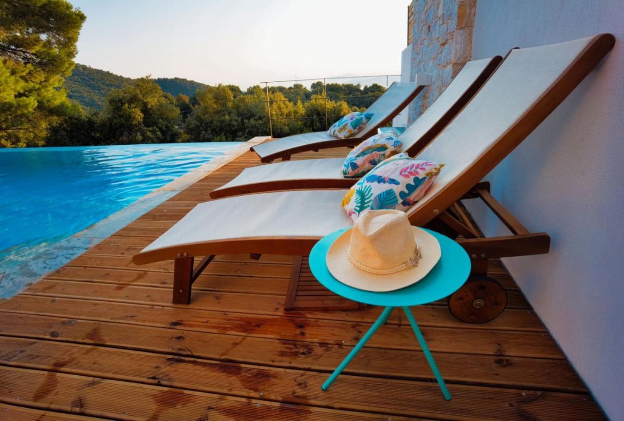 Allure Luxury Villas 3&4 Serenity Retreat Moni Evaggelistrias ภายนอก รูปภาพ