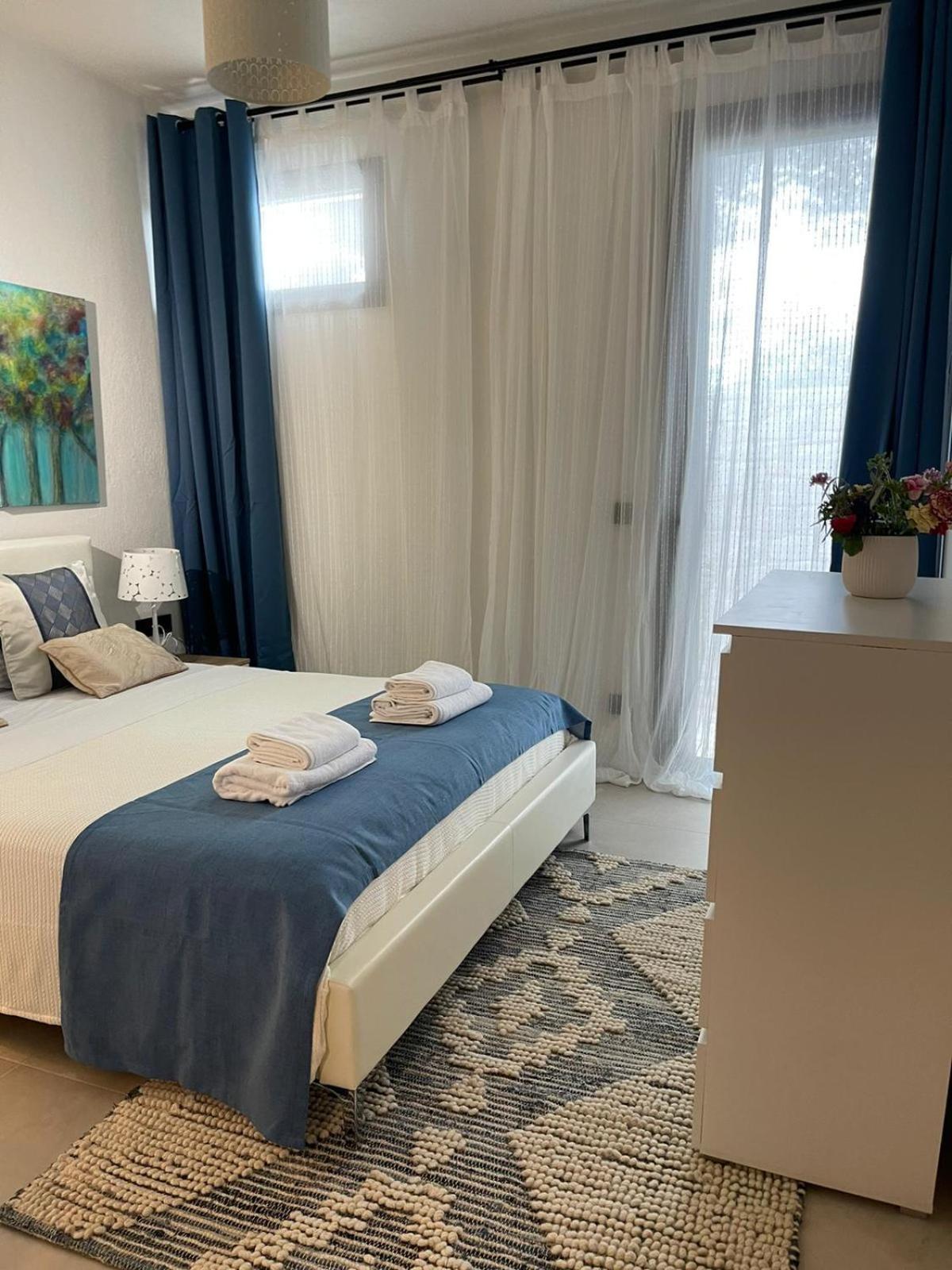 Allure Luxury Villas 3&4 Serenity Retreat Moni Evaggelistrias ภายนอก รูปภาพ