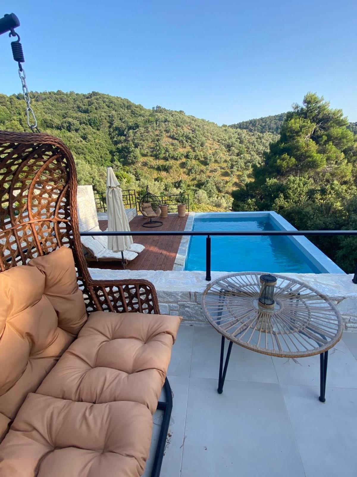 Allure Luxury Villas 3&4 Serenity Retreat Moni Evaggelistrias ภายนอก รูปภาพ